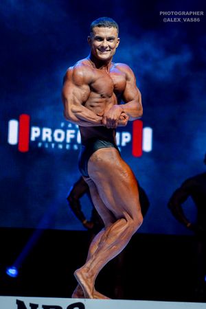 CLASSIC PHYSIQUE 178